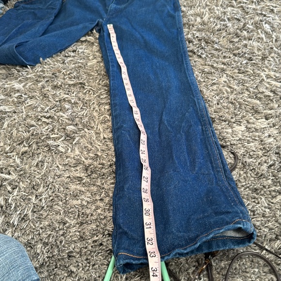 Wrangler 32 x 34 classic right bootcut Jean - Picture 3 of 9